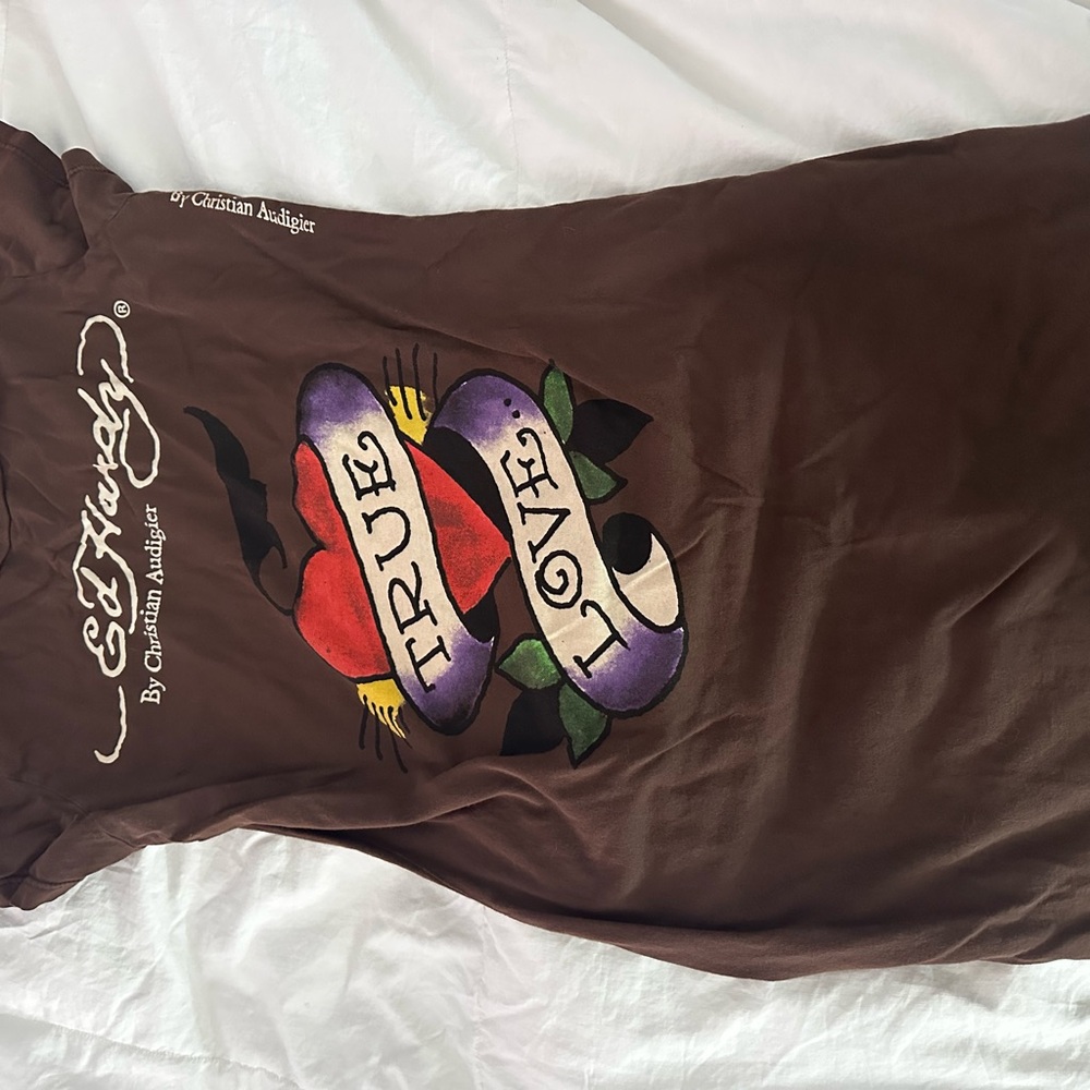 Ed Hardy Brown T-Shirt with Heart Graphic
